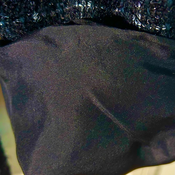 Chanel elegant tweed pants with silver shimmer - Picture 4 of 7